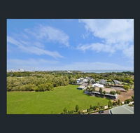 Nomikis'On The Avenue - Redcliffe Tourism