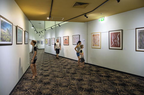 Mercure Kakadu Crocodile - Redcliffe Tourism 29