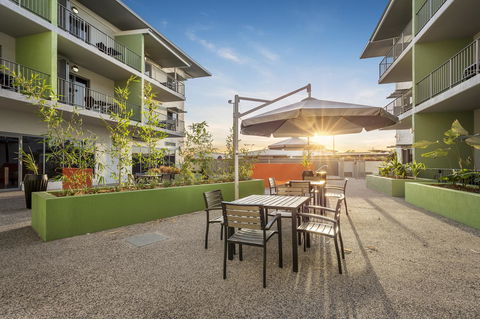 Hudson Berrimah - Redcliffe Tourism 0