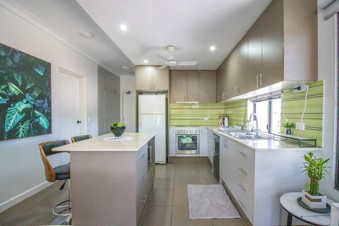 ZEN QUEST - The NOMADS PAD Near Nightcliff Markets & Sunset Foreshore - Redcliffe Tourism 26