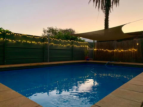 Alice Lodge - Redcliffe Tourism 3