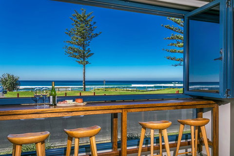 Lennox Holiday Apartments - Redcliffe Tourism 4