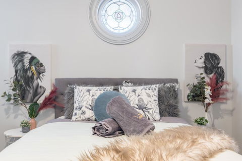 Boutique Private Rm Situated In The Heart Of Burwood7 - Redcliffe Tourism 2