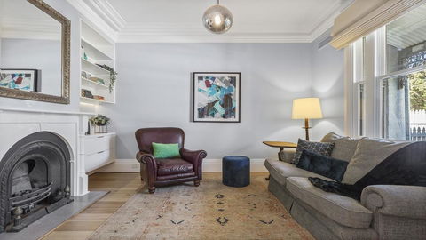 Boutique Stays - Victorian Vogue, Richmond House - Redcliffe Tourism 3