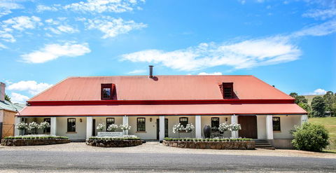 Brigham House - Redcliffe Tourism 0