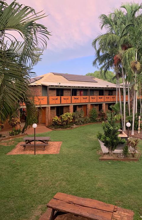 Broome Time Resort - Redcliffe Tourism 3