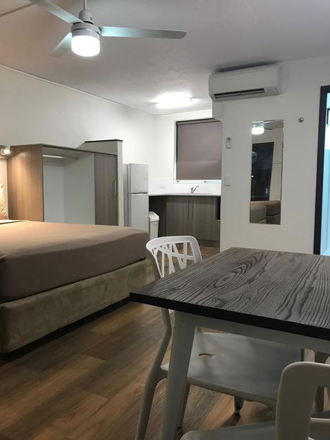 Broome Time Resort - Redcliffe Tourism 1