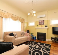 Brunswick Renaissance - Parking Garden Bath Family - Redcliffe Tourism