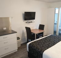 Budget on the Lake - Redcliffe Tourism