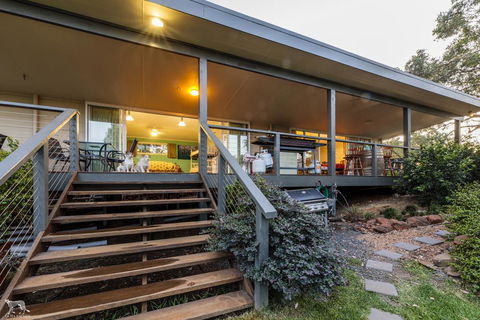 Bulwarra Bed & Breakfast - Redcliffe Tourism 1