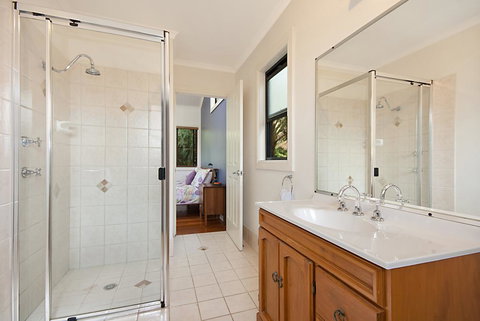 Bundaleer Retreat - Redcliffe Tourism 3