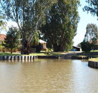 Bundalong Hideaway - Redcliffe Tourism