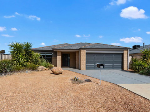 Bundalong On Clarke St - Redcliffe Tourism 1