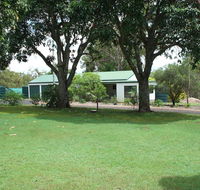 Bungadoo Country Cottage - Redcliffe Tourism