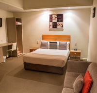 Burkes Hotel Motel - Redcliffe Tourism
