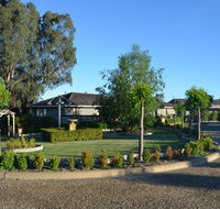 Burringa Garden Motel - Redcliffe Tourism