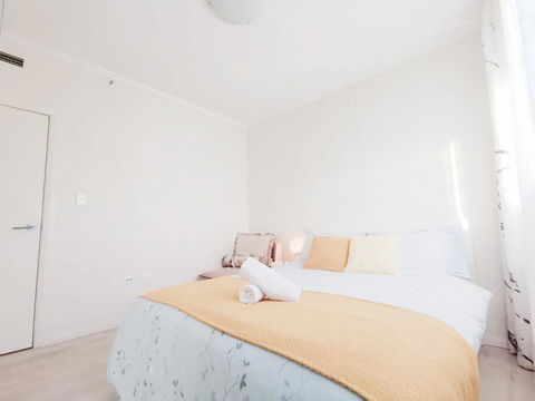 Burwood Centre Cosy Appartments - Redcliffe Tourism 0