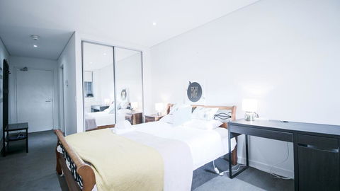 Burwood Centre Cosy Appartments - Redcliffe Tourism 1