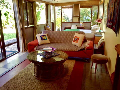 Butterfly Studio - Redcliffe Tourism 1