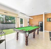 Cabana  Cupania - Redcliffe Tourism