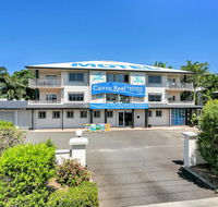 Cairns Reef Apartments  Motel - Redcliffe Tourism