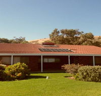 Calm Seas - 70 Gold Coast Drive - Redcliffe Tourism