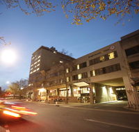 Canberra City YHA - Redcliffe Tourism