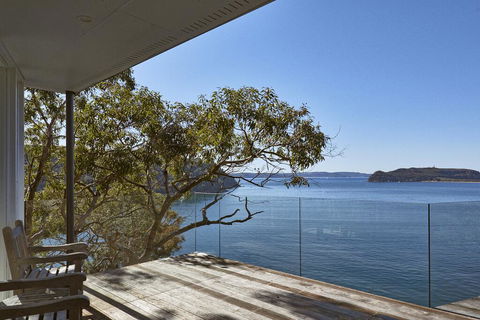 Cape Mackerel Cabin With Magic Palm Beach & Pittwater Views - Redcliffe Tourism 1