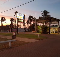 Carnarvon Gateway Motel - Redcliffe Tourism