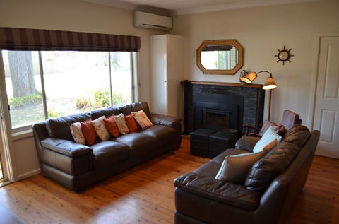 Casa Husky - Redcliffe Tourism 3