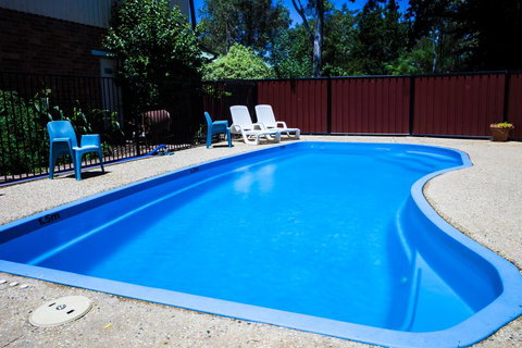 Castlemaine Central Cabin & Van Park - Redcliffe Tourism 0