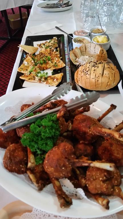 Cattleman's Rest Motor Inn - Redcliffe Tourism 2