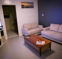 Cave Place Units - Redcliffe Tourism