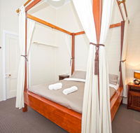 CBD Holiday Home - Redcliffe Tourism