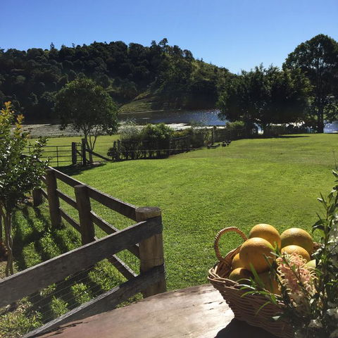 CedarBrae Country Stay - Redcliffe Tourism 3