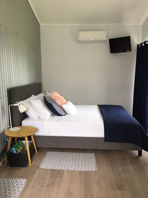 Cedars Rest Bed & Breakfast - Redcliffe Tourism 2
