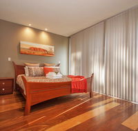 Centenary Peaks - Redcliffe Tourism