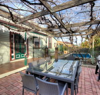 Central Charm - Redcliffe Tourism