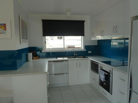 Central Luxury With Fabulous Views - Redcliffe Tourism 0
