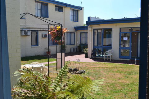 Chadstone Executive Motel - Redcliffe Tourism 2