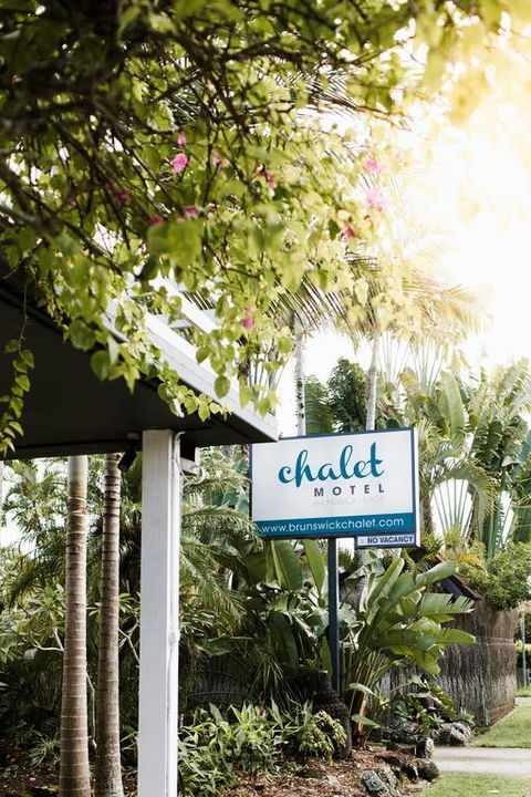 Chalet Motel Brunswick Heads - Redcliffe Tourism 3