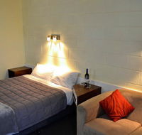 Charles Sturt Motor Inn - Redcliffe Tourism
