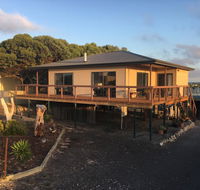 Chill n Sea Coastal Retreat - Redcliffe Tourism