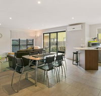 Chill Out - Redcliffe Tourism