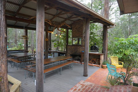Chiltern Lodge Country Retreat - Redcliffe Tourism 1