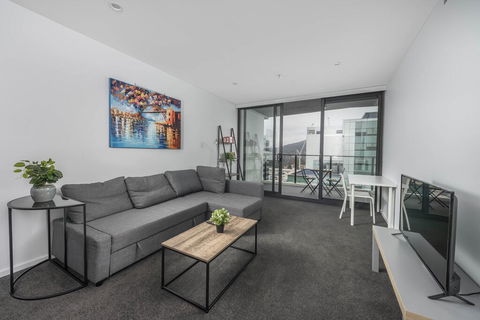 CITY APARTMENT And FREE CITY TOUR BUS NEARBY - Redcliffe Tourism 2