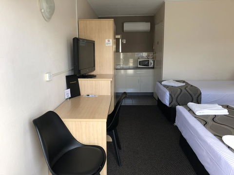 City Centre Motel Kempsey - Redcliffe Tourism 3