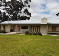 Classic Retreat - Redcliffe Tourism