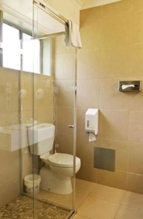 Classic Twin-bed Room 1 In Oakleigh - Redcliffe Tourism 3