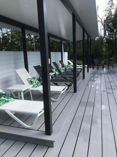 Clouds Montville - Redcliffe Tourism 1